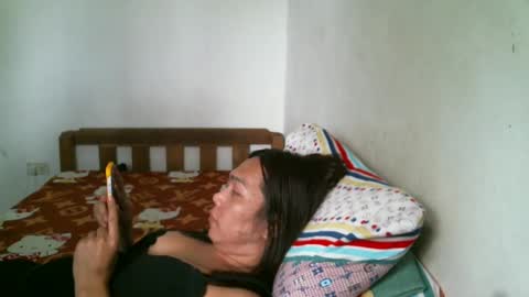 Snapshot of newest_star69 chatting on 01/30/25, 04:06 Lucy Pearl online show from 01/30/25, 04:06