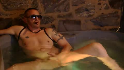 newfun11 online show from 03/09/26, 02:26