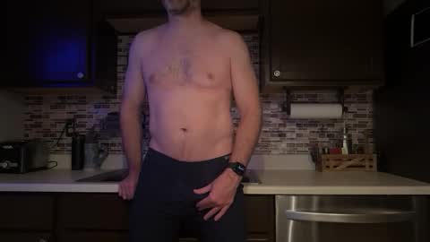 Snapshot of newguy_097 chatting on 01/09/26, 02:58 newguy_097 online show from 01/09/26, 02:58