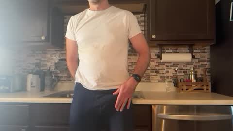 Snapshot of newguy_097 chatting on 02/05/26, 07:07 newguy_097 online show from 02/05/26, 07:07