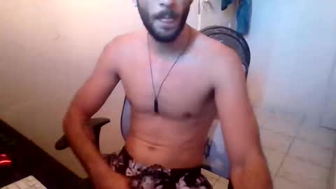 Snapshot of newt_easy chatting on 05/21/26, 04:36 Lucena BR online show from 05/21/26, 04:36