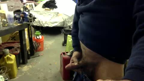 Snapshot of newtman68 chatting on 12/23/24, 10:44 newtman68 online show from 12/23/24, 10:44