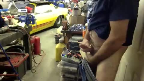 Snapshot of newtman68 chatting on 11/04/25, 08:41 newtman68 online show from 11/04/25, 08:41