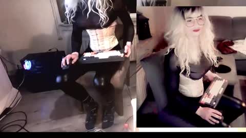 Snapshot of newwetcouple chatting on 02/17/26, 03:25 NylonHeelFreaks online show from 02/17/26, 03:25