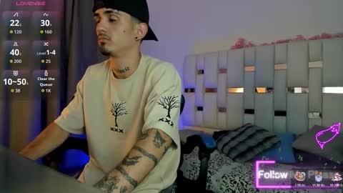 Snapshot of nextboywell1 chatting on 03/03/26, 03:23 Yeison online show from 03/03/26, 03:23