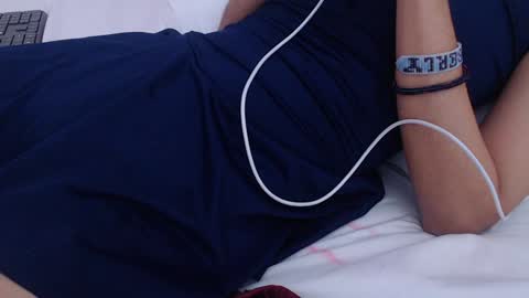 nextdoor_fantasy online show from 12/27/24, 10:01