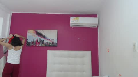 nextdoor_fantasy online show from 01/29/25, 03:22