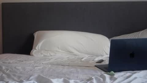 Snapshot of nextdoorcock chatting on 02/09/25, 08:44 Guy online show from 02/09/25, 08:44