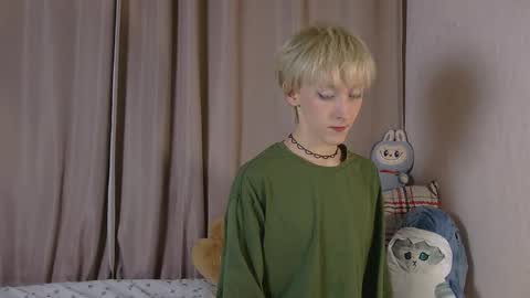 Snapshot of nextvibe1 chatting on 02/19/26, 04:58 NextVibe1 online show from 02/19/26, 04:58