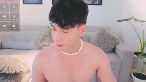 Snapshot of neythan__blaze chatting on 09/17/25, 05:36 online show from 09/17/25, 05:36