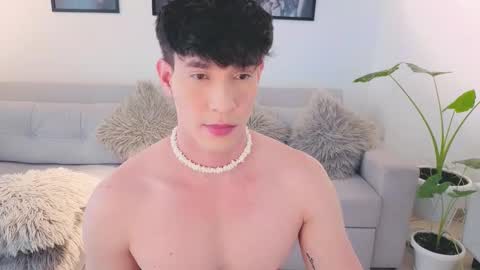 Snapshot of neythan__blaze chatting on 09/24/25, 05:16 online show from 09/24/25, 05:16