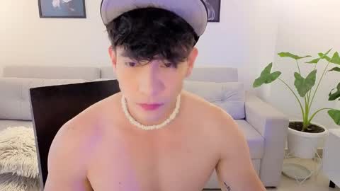   online show from 05/19/26, 08:59