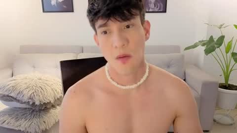   online show from 08/02/26, 08:07