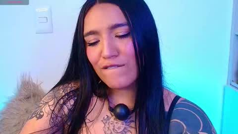 Valery Gonzales online show from 05/21/26, 05:20