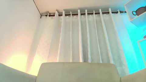 Snapshot of nezo_ chatting on 02/10/25, 08:09 Angie Instagram angie julianac add me online show from 02/10/25, 08:09