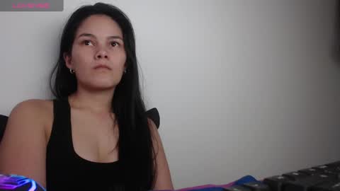 Snapshot of nezuko_sweet chatting on 01/05/25, 02:19 nezuko_sweet online show from 01/05/25, 02:19