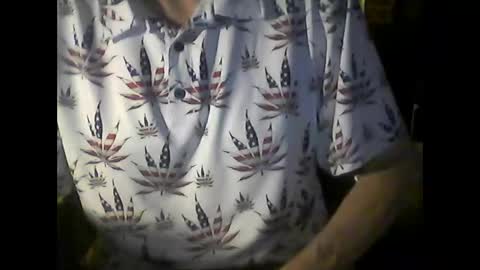 Snapshot of nfgwholoves2cum chatting on 03/28/26, 03:17 NFG Nice Friendly Guy Dick online show from 03/28/26, 03:17