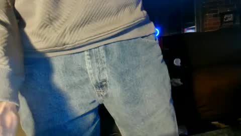 Snapshot of nfgwholoves2cum chatting on 04/10/26, 02:50 NFG Nice Friendly Guy Dick online show from 04/10/26, 02:50