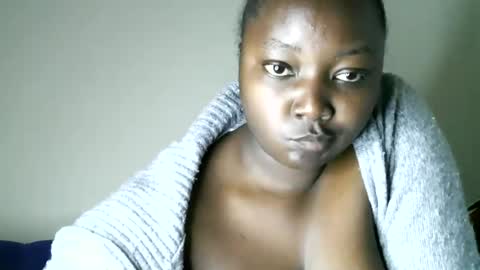 Snapshot of nge387170 chatting on 07/07/26, 06:47 nge387170 online show from 07/07/26, 06:47