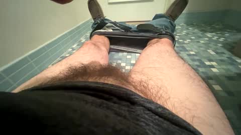 Snapshot of ngianop chatting on 10/08/25, 02:58 ngianop online show from 10/08/25, 02:58