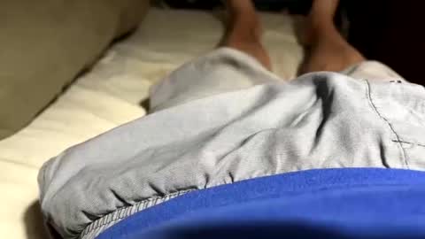 Snapshot of ngianop chatting on 11/14/25, 06:12 ngianop online show from 11/14/25, 06:12