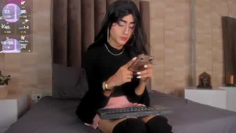 Snapshot of nhico_salazar chatting on 07/26/26, 09:11 Nico online show from 07/26/26, 09:11