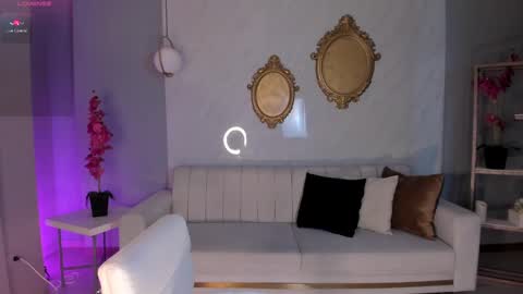 SQUIRTER DOLL    online show from 02/28/25, 09:12