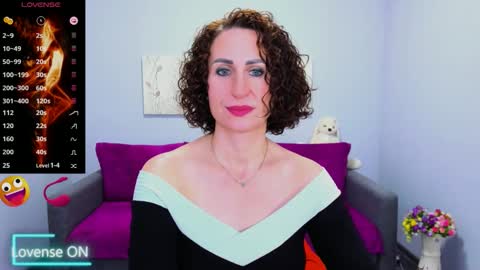 niasmithh online show from 11/13/25, 01:21