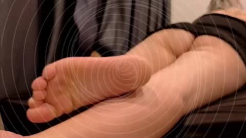 Snapshot of niatonoori chatting on 03/08/26, 05:28 Kim online show from 03/08/26, 05:28