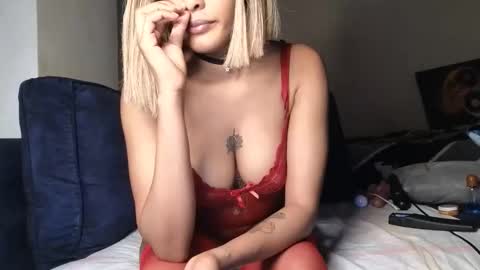 Snapshot of nicckah_ chatting on 02/14/26, 08:38 Lilly online show from 02/14/26, 08:38