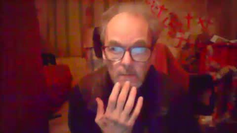 Snapshot of nice6body chatting on 02/19/25, 01:40 nice6body online show from 02/19/25, 01:40