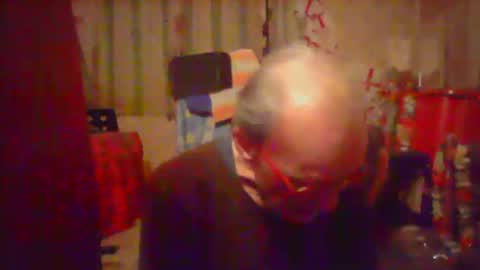 Snapshot of nice6body chatting on 09/20/25, 12:33 nice6body online show from 09/20/25, 12:33