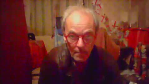 Snapshot of nice6body chatting on 10/12/25, 12:31 nice6body online show from 10/12/25, 12:31