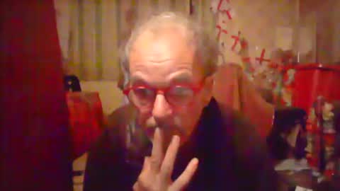 Snapshot of nice6body chatting on 10/12/25, 10:09 nice6body online show from 10/12/25, 10:09