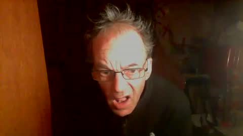 Snapshot of nice6body chatting on 04/27/26, 10:41 nice6body online show from 04/27/26, 10:41