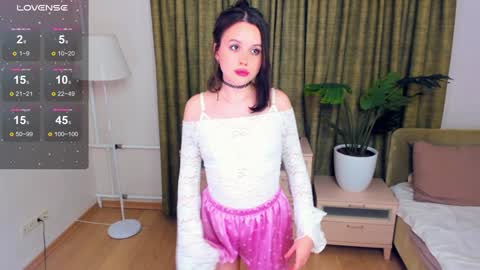 Snapshot of nice_kisss chatting on 01/12/25, 02:30 Alice online show from 01/12/25, 02:30