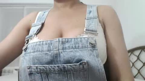 Snapshot of nicebrown chatting on 07/04/26, 02:40 Sfora online show from 07/04/26, 02:40