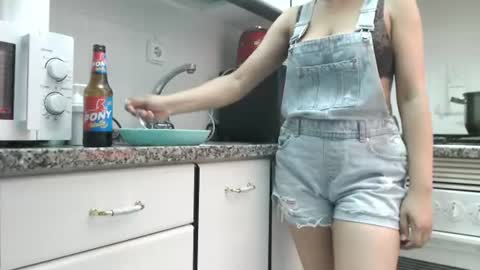 Snapshot of nicebrown chatting on 07/09/26, 02:43 Sfora online show from 07/09/26, 02:43