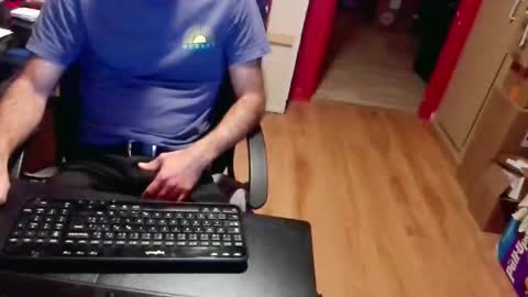 Snapshot of nicecck24 chatting on 09/29/25, 04:06 nicecck24 online show from 09/29/25, 04:06