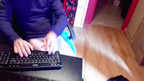 Snapshot of nicecck24 chatting on 12/03/25, 05:48 nicecck24 online show from 12/03/25, 05:48