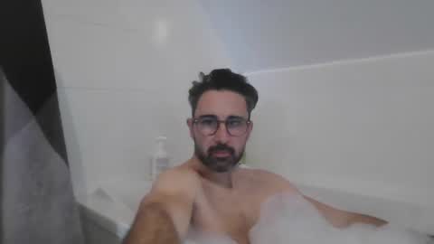 nicefrenchguy79 online show from 12/01/25, 11:26