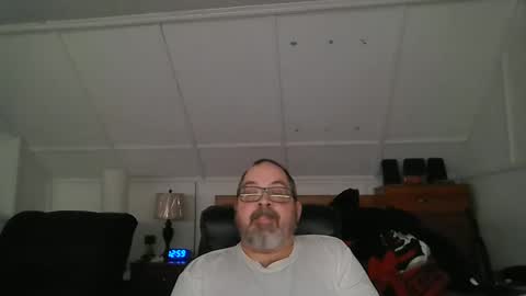 Snapshot of niceguy7208 chatting on 12/30/24, 05:58 niceguy7208 online show from 12/30/24, 05:58