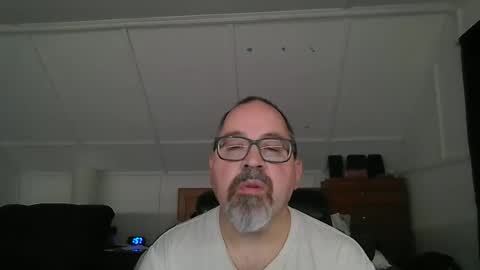 Snapshot of niceguy7208 chatting on 11/20/25, 06:57 niceguy7208 online show from 11/20/25, 06:57