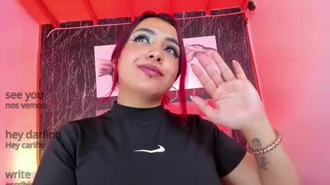 Nicolle  online show from 12/11/24, 07:03