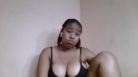 nicelly01 online show from 06/11/26, 06:50
