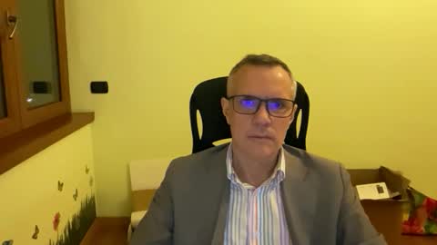 Andrew online show from 10/23/25, 06:39