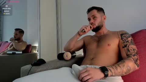 Nicholassx online show from 11/20/25, 11:21