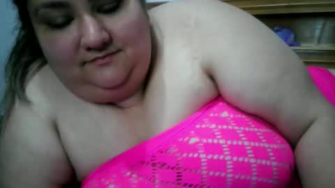 Nicholle online show from 04/25/26, 10:29