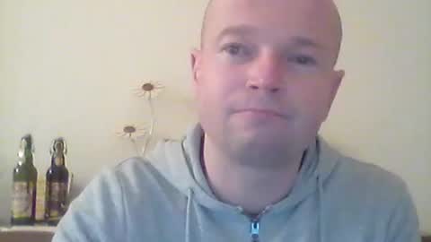 Snapshot of nick1990b chatting on 03/02/25, 04:53 nick1990b online show from 03/02/25, 04:53