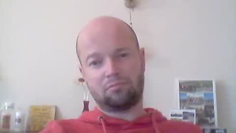 Snapshot of nick1990b chatting on 02/05/26, 12:10 nick1990b online show from 02/05/26, 12:10